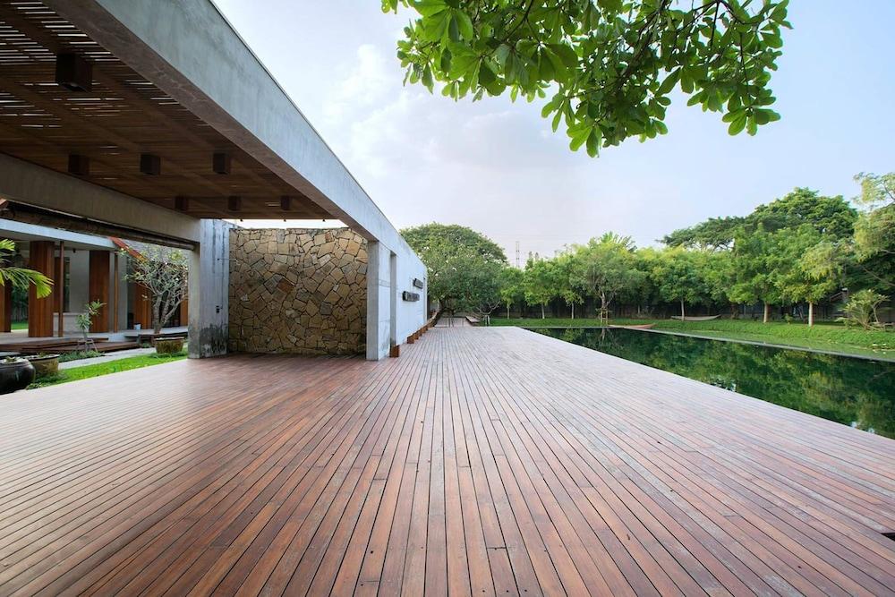 Into The Forest Resort Bangkok Exterior foto