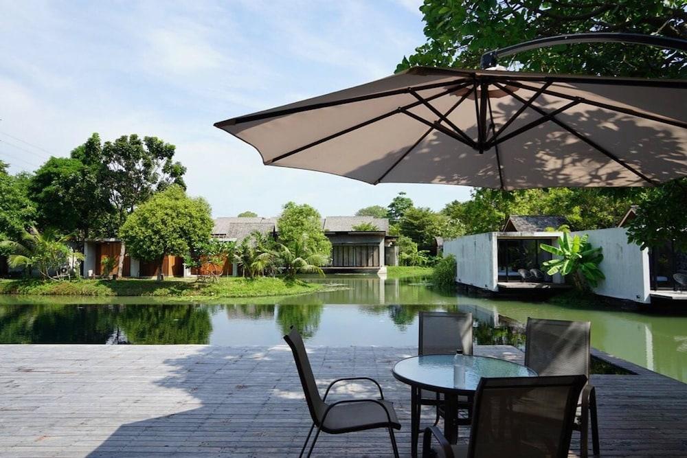 Into The Forest Resort Bangkok Exterior foto