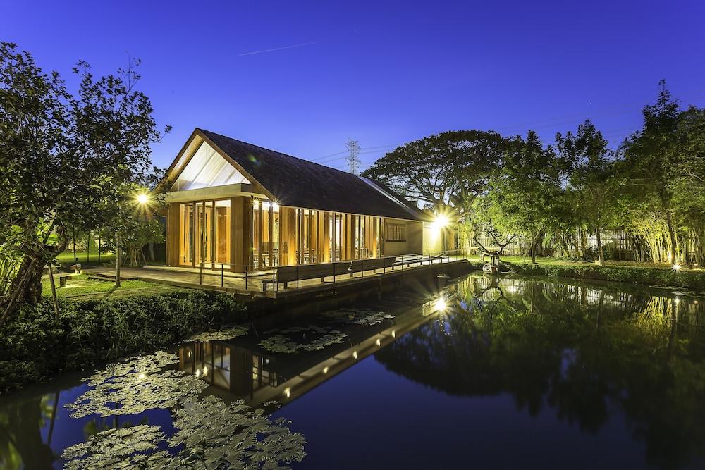 Into The Forest Resort Bangkok Exterior foto