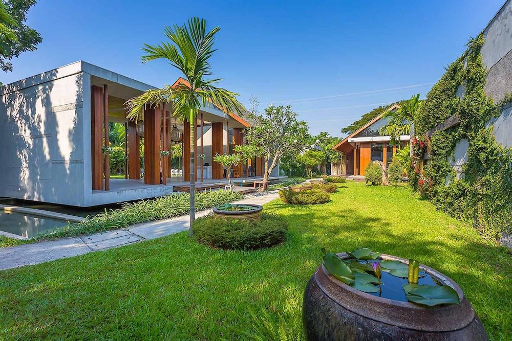 Into The Forest Resort Bangkok Exterior foto