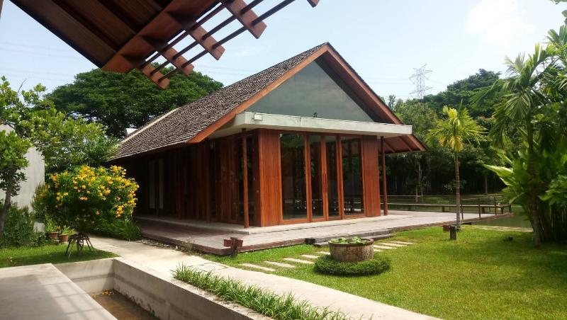 Into The Forest Resort Bangkok Exterior foto