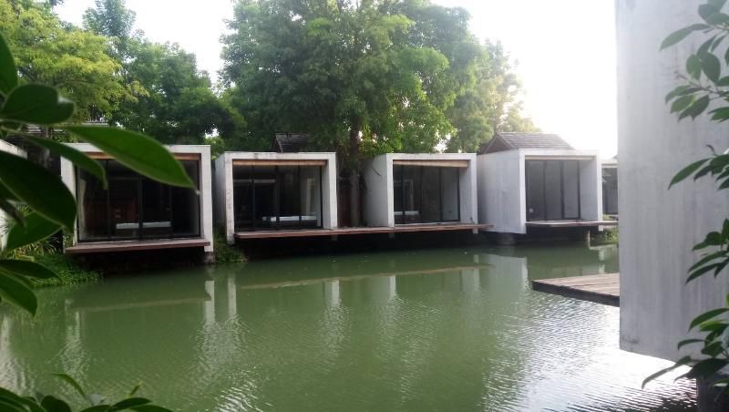 Into The Forest Resort Bangkok Exterior foto